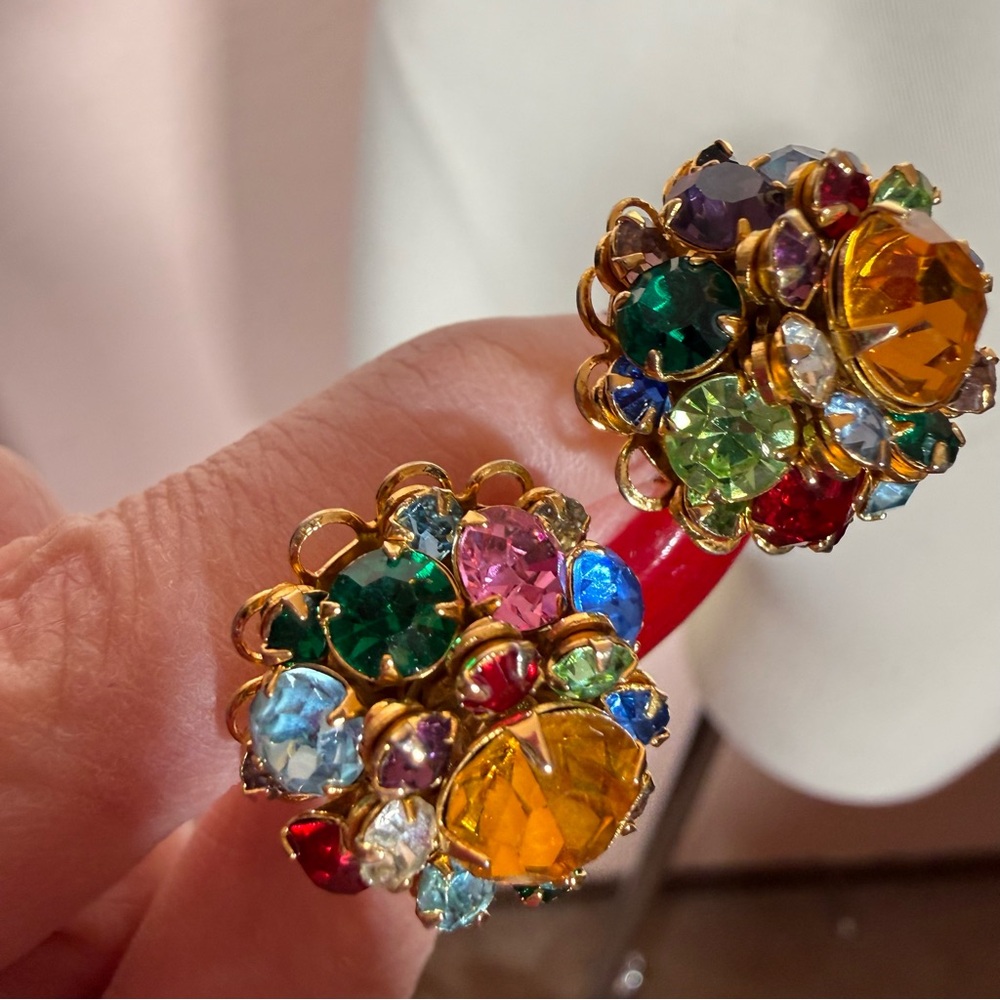 Vintage 1940s deco retro fruit salad Chech Crystal tutu cluster clip earrings - Picture 12 of 17